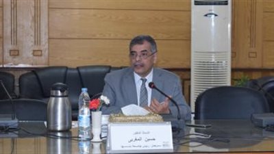 نائب رئيس جامعة بنها يشارك بمؤتمر اتحاد الجامعات العربية