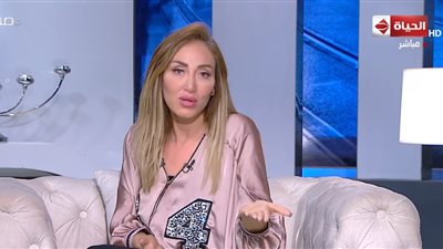 ريهام سعيد في حلقة برنامج صبايا: «محدش له دعوة بالحكومة»