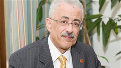 أزمة التابلت| كواليس اجتماع مدبولي بوزيري التعليم والاتصالات