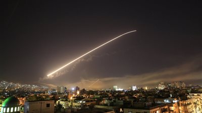 مراسل بوابة المواطن في قطاع غزة: حماس بدأت بالرد صاروخياً