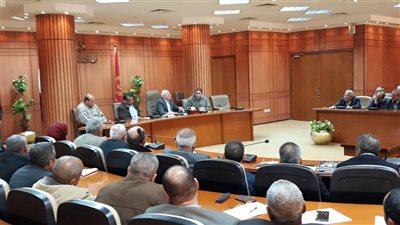 محافظ بورسعيد: لا مكان لمتعدي علي الأراضي الزراعية