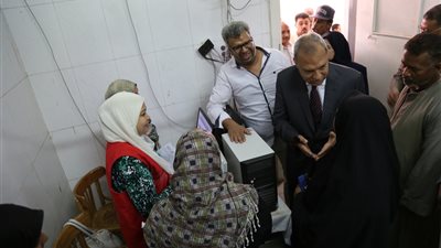 «الهجان» يتابع حملة 100  مليون صحة بمدينتي قنا ودشنا
