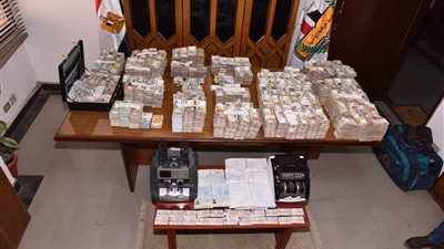 صـور|عصابة العشرين مليون تحت أنياب الرقابة الإدارية