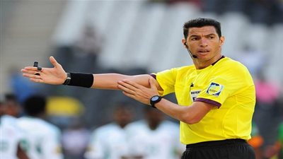 «جريشة» حكماً لمباراة شباب قسطنطينة والترجي بدوري الأبطال