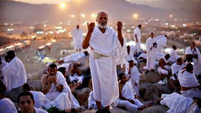 «إلحق قبل أى حد» .. نتيجة قرعة الحج السياحى 2019