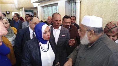 رئيسة مجلس إدارة الهيئة العامة للتأمين الصحي تتفقد مجمع 6 أكتوبر