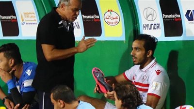 تضامنًا مع كهربا| لاعبو الزمالك يطالبون برحيل أيمن حافظ