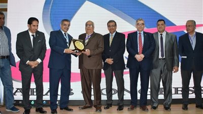طب بنها تحتفل بتخريج الدفعة 31 بحضور نائب رئيس الجامعة