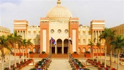 الجامعة البريطانية تختتم فعاليات أول معرض للسيارات بالشرق الأوسط لطلبة الجامعات