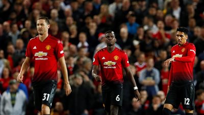 صدمة في مانشستر يونايتد قبل مواجهة برشلونة بـ«دوري الأبطال»