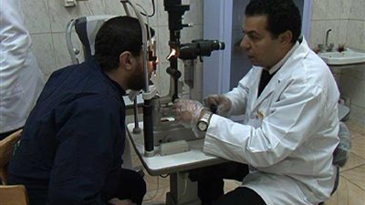 توقيع الكشف الطبي على نزلاء سجني الفيوم ومركز شرطة بنها