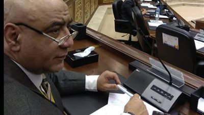 خاص| خبير اقتصادي: الشعب حقق انتصارات اقتصادية لا تقل عن بطولات الجيش