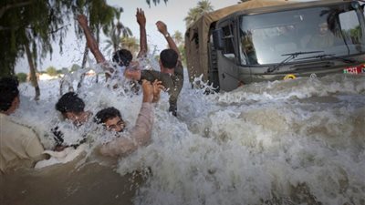 مصرع عشرات الأشخاص ونزوح آلاف إثر فيضانات أفغانستان