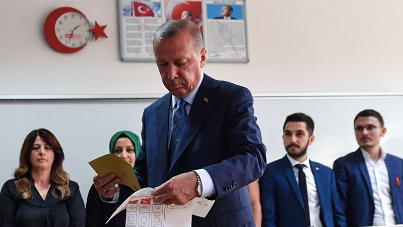 أردوغان يتلقى صفعة
