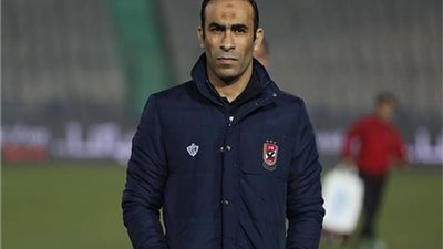 فيديو| عبد الحفيظ لـ رئيس الزمالك : «أنا وطني أكثر من عيلتك»