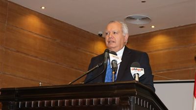 وزير الخارجية الأسبق: أسعى دائما للتواجد مع الشباب وأفخر بالعمل العام