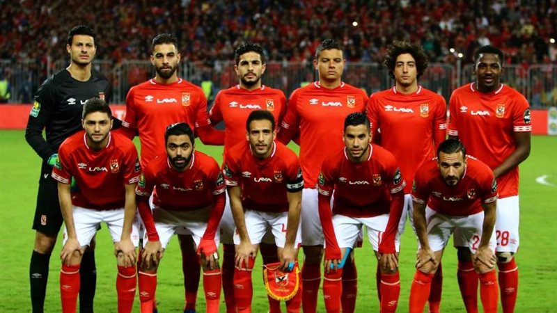 لاعبو الأهلي 