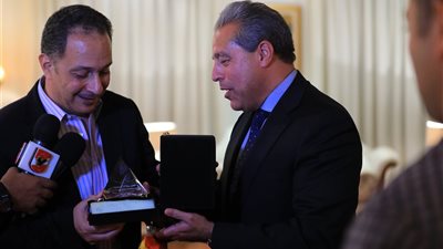 سفير مصر في جنوب إفريقيا| الأهلي قدوة للرياضة المصرية