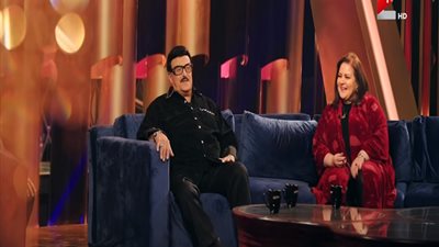 فيديو| دلال عبد العزيز وسمير غانم في سهرانين يرويان قصة حبهما 