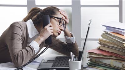 4 طرق فعالة للتخلص من الإجهاد في العمل