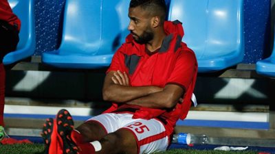«القائد» يجمع لاعبو الأهلي في غرفته قبل «معركة صن داونز»