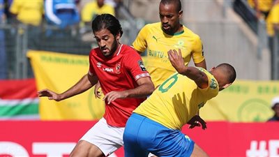 فيديو| أزارو يتقدم بالهدف الأول للأهلي في مرمى صن داونز