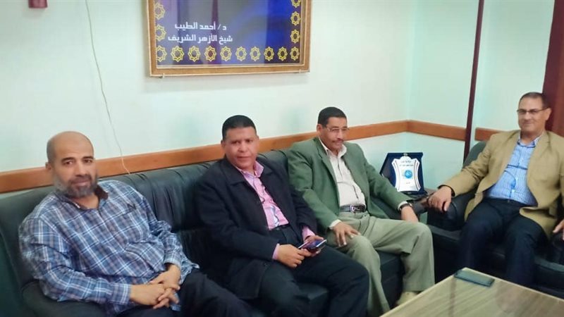 قافلة تعليمية 