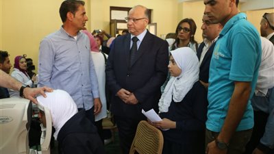 محافظ القاهرة يشهد إطلاق مبادرة «أولادنا في عنينا»