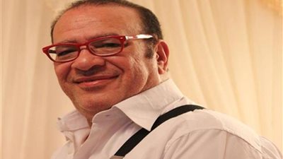 صلاح عبدالله يعلق بسخرية على عطل مواقع التواصل الإجتماعي
