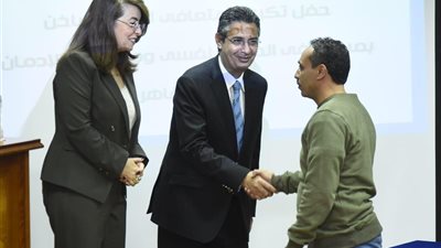 وزيرة التضامن تحتفل بتخريج 90 متعافي الخط الساخن لعلاج الإدمان