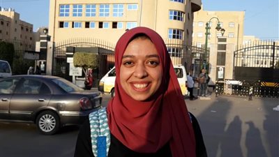 بعد واقعة التحرش داخل الجامعة.. فتاة للشباب: «بطلوا تلبسوا زي البنات»