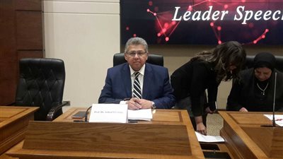 الجامعة الصينية تناقش أهمية «الطب الصيني» في مصر