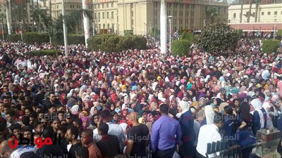 امسك إشاعة .. الدفع بـ16 سيارة إسعاف لتأمين حفل حماقي وحالات الإغماء طبيعية