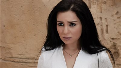 مسلسلات رمضان|مي عز الدين تظهر فى  بوستر جديد لـ «البرنسيسة بيسة»