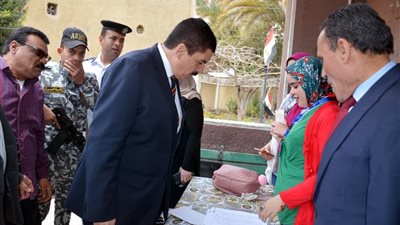 صور|محافظ القليوبية يتفقد لجان استفتاء التعديلات الدستورية 2019 