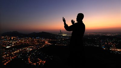 قبل قدوم الشهر الكريم| هذا دعاء سادس يوم رمضان 2019 وثوابه