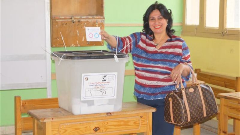 الفنانة سلوى عثمان