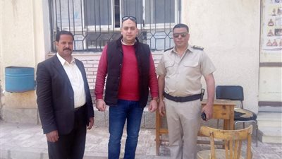 رئيس مباحث مركز بسيون يتابع سير الانتخابات بـ«صاالحجر» في الغربية