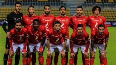 مفاجأت بالجملة في تشكيل النادي الأهلي أمام المصري