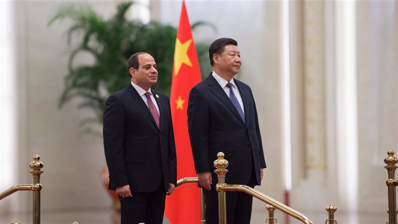 السيسي يصل بكين 
