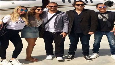 عمرو دياب في ظهور جديد مع دينا الشربيني بالجونة