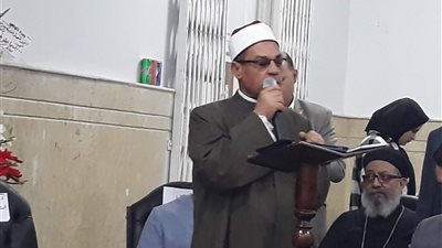 فيديو |وكيل أوقاف كفر الشيخ:الإسلام أمرنا أن نشارك الأقباط أعيادهم