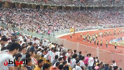 شاهد| جماهير الزمالك تهتف للاعبي الفريق قبل مواجهة النجم