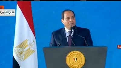 احتفالية عيد العمال 2019| السيسي مازحًا:«اللي بيشتغل وزنه مبيزدش»