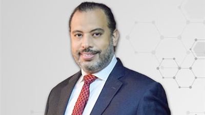 أحمد السبكي :«عملية شفط الدهون بالفيزر الأفضل لعلاج السمنة»