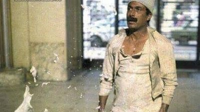 حكاية صورة| ما قصة السلالم واحمد زكي في البيه البواب 