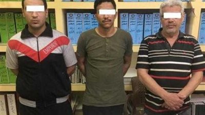 احتجاز شخصين والتعدي عليهم ظناً أنهم سرقوا دراجة نارية بالقاهرة