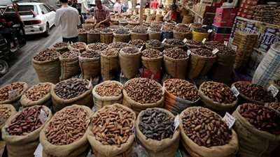 صور| أبرز اللحظات التي التقطت حول العالم لأول أيام شهر رمضان 