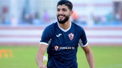 رغم الإصابة.. فرجاني ساسي يظهر في نهائي الكونفيدرالية