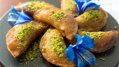 أكلتك عندنا |طريقة عمل قطايف رمضان في البيت